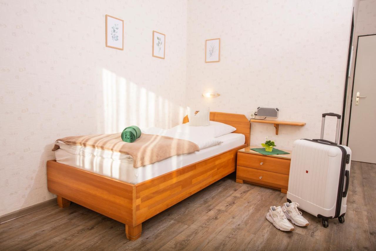 Hotel-Pension Haus Holtdirk Lippstadt Kültér fotó